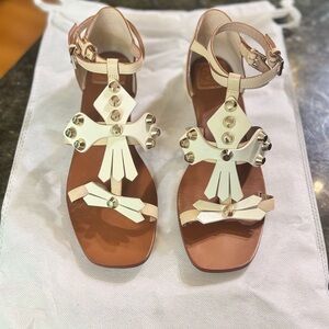 Tory Burch Leather Studded T-Strap. Size:8